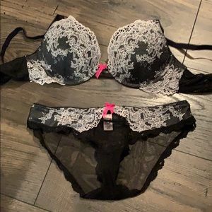 Matching bra and pantie set